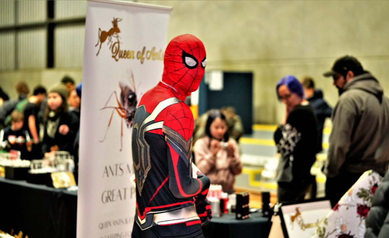 Spiderman Arrives at Expo!!
